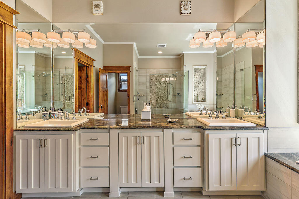 Innsbruck Ridge At Vista Pointe Phase 1 And 2 - Residential