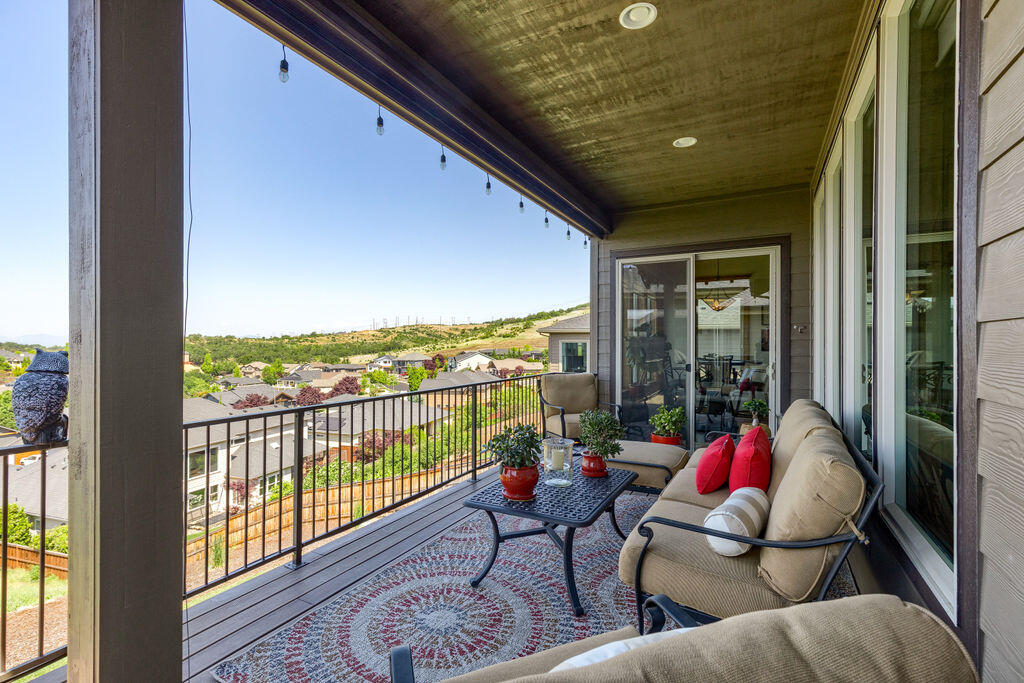 Innsbruck Ridge At Vista Pointe Phase 1 And 2 - Residential