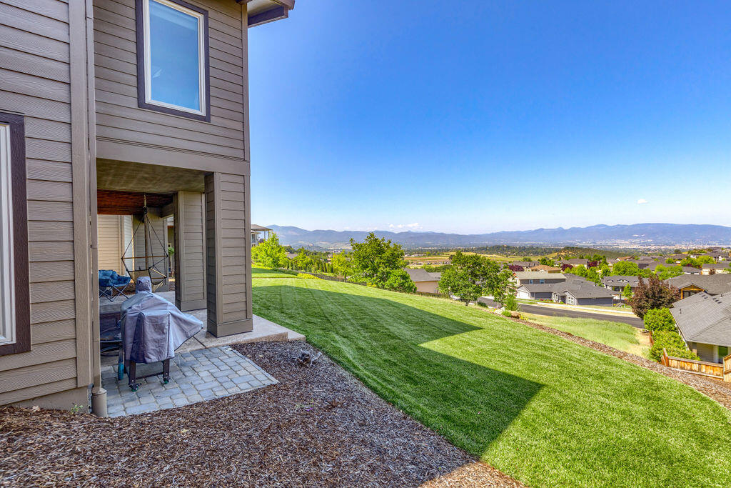 Innsbruck Ridge At Vista Pointe Phase 1 And 2 - Residential