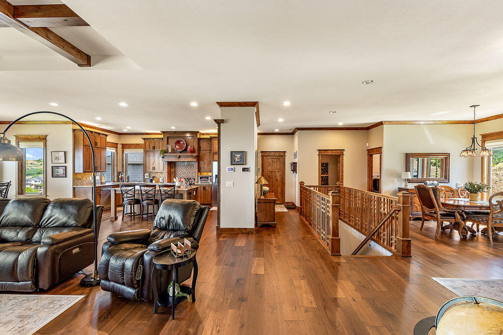 Innsbruck Ridge At Vista Pointe Phase 1 And 2 - Residential