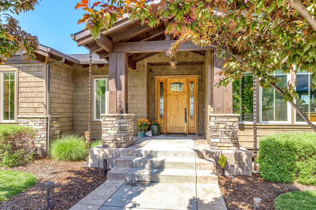 Innsbruck Ridge At Vista Pointe Phase 1 And 2 - Residential