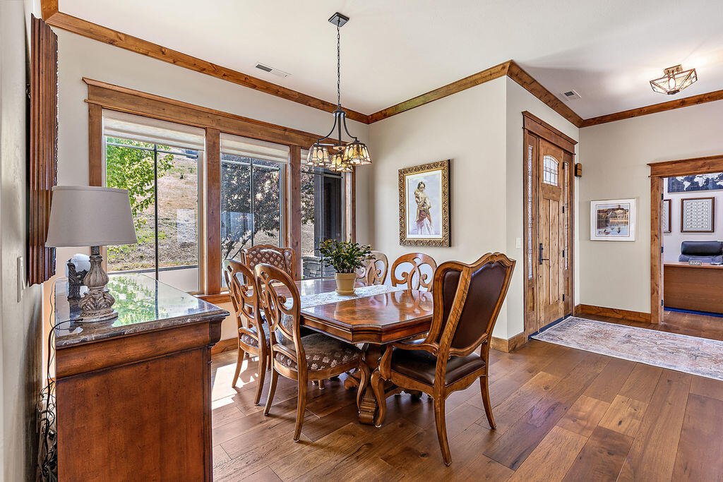 Innsbruck Ridge At Vista Pointe Phase 1 And 2 - Residential