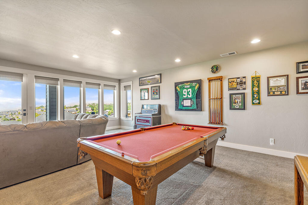 Innsbruck Ridge At Vista Pointe Phase 1 And 2 - Residential