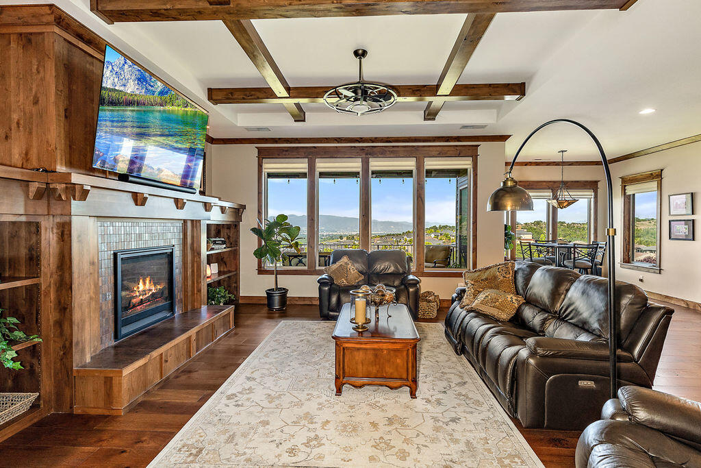 Innsbruck Ridge At Vista Pointe Phase 1 And 2 - Residential