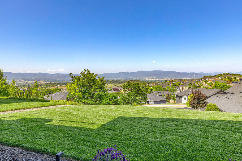 Innsbruck Ridge At Vista Pointe Phase 1 And 2 - Residential