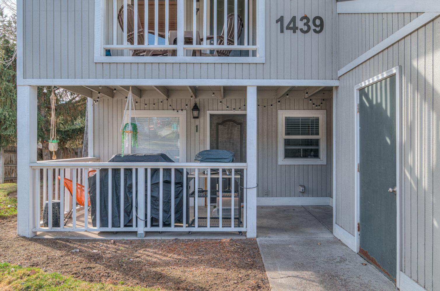 1439 NW Juniper Street 1