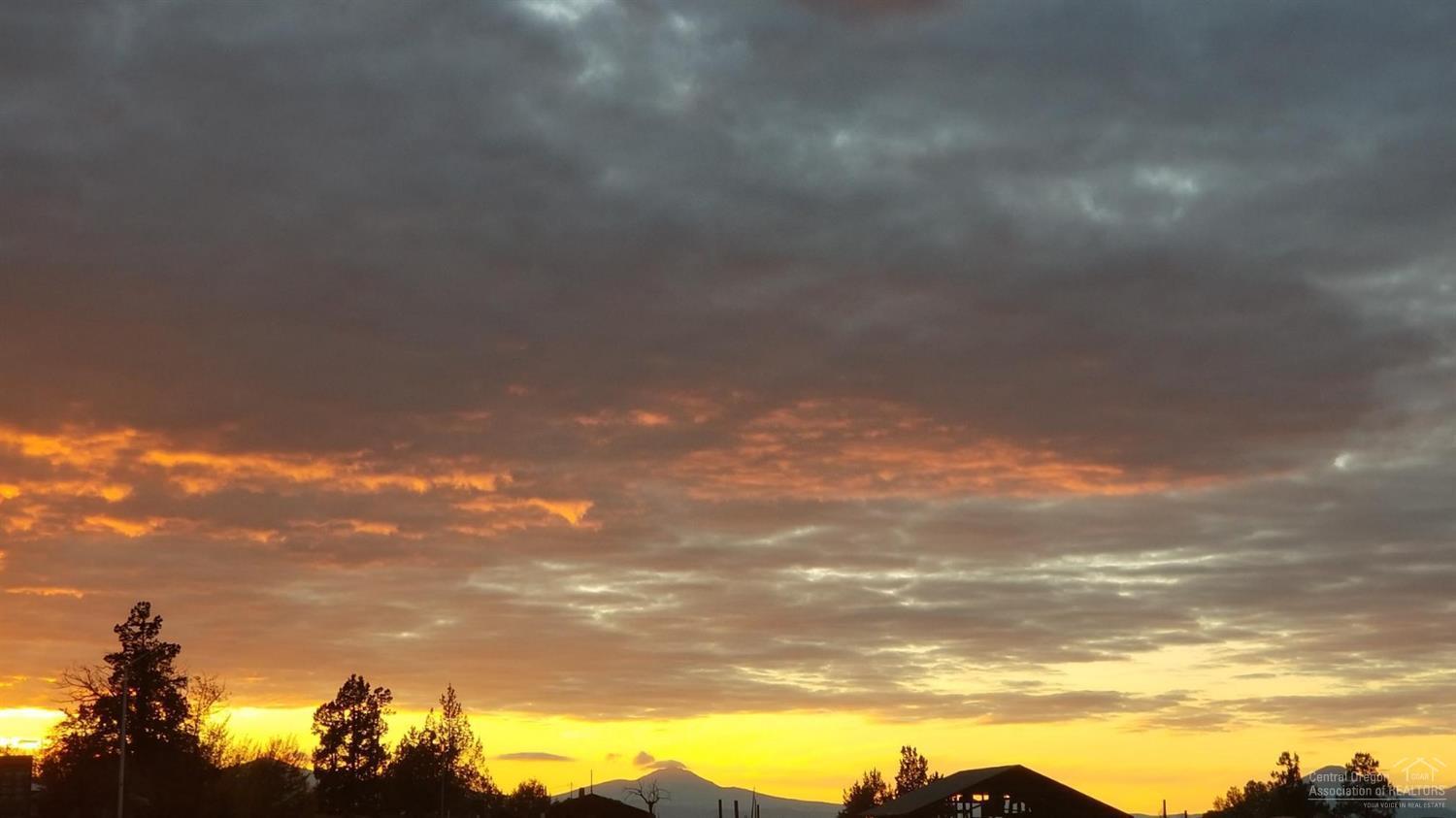 Maple Meadows - Residential