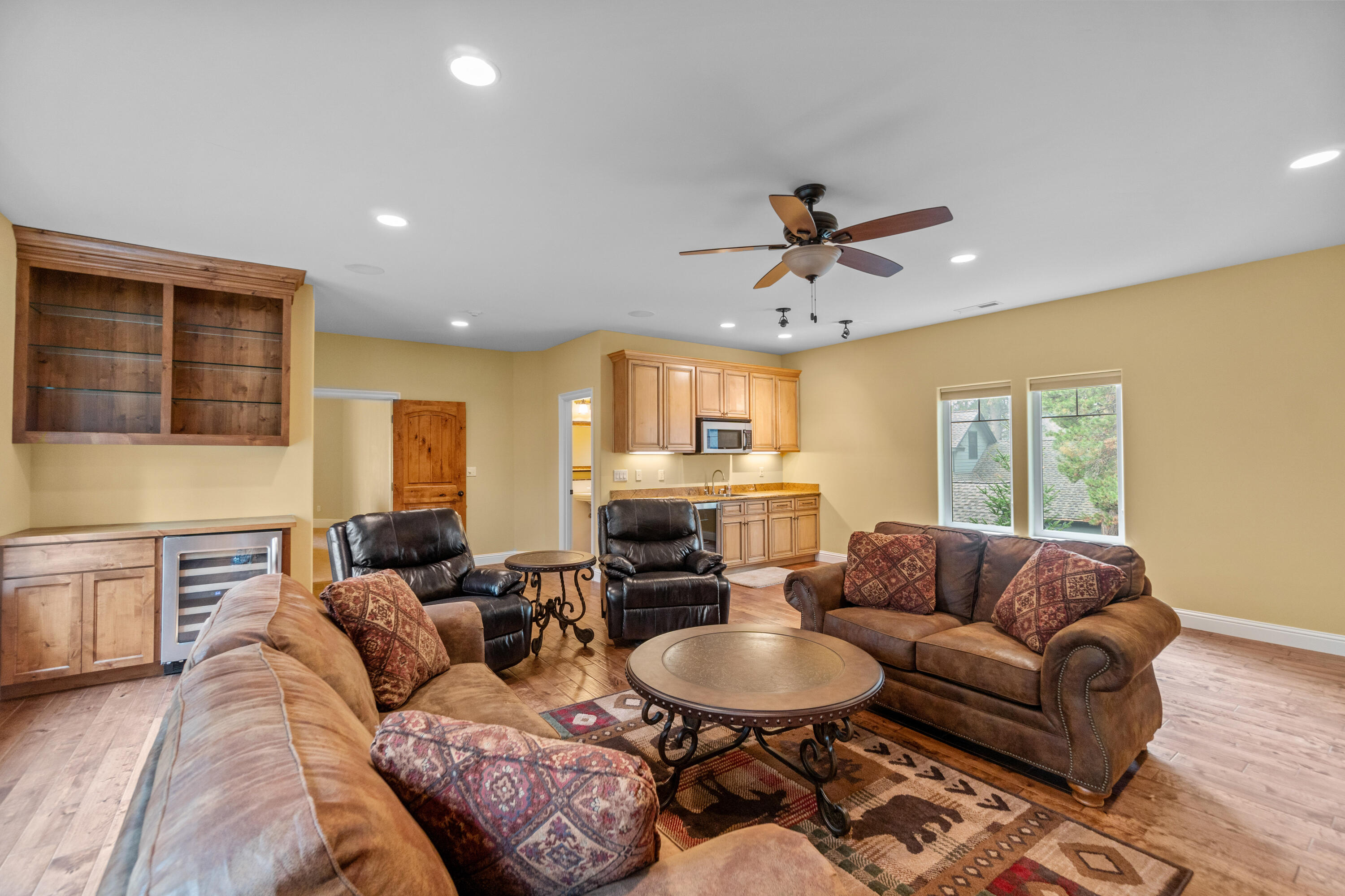 River Forest Acres - Residential