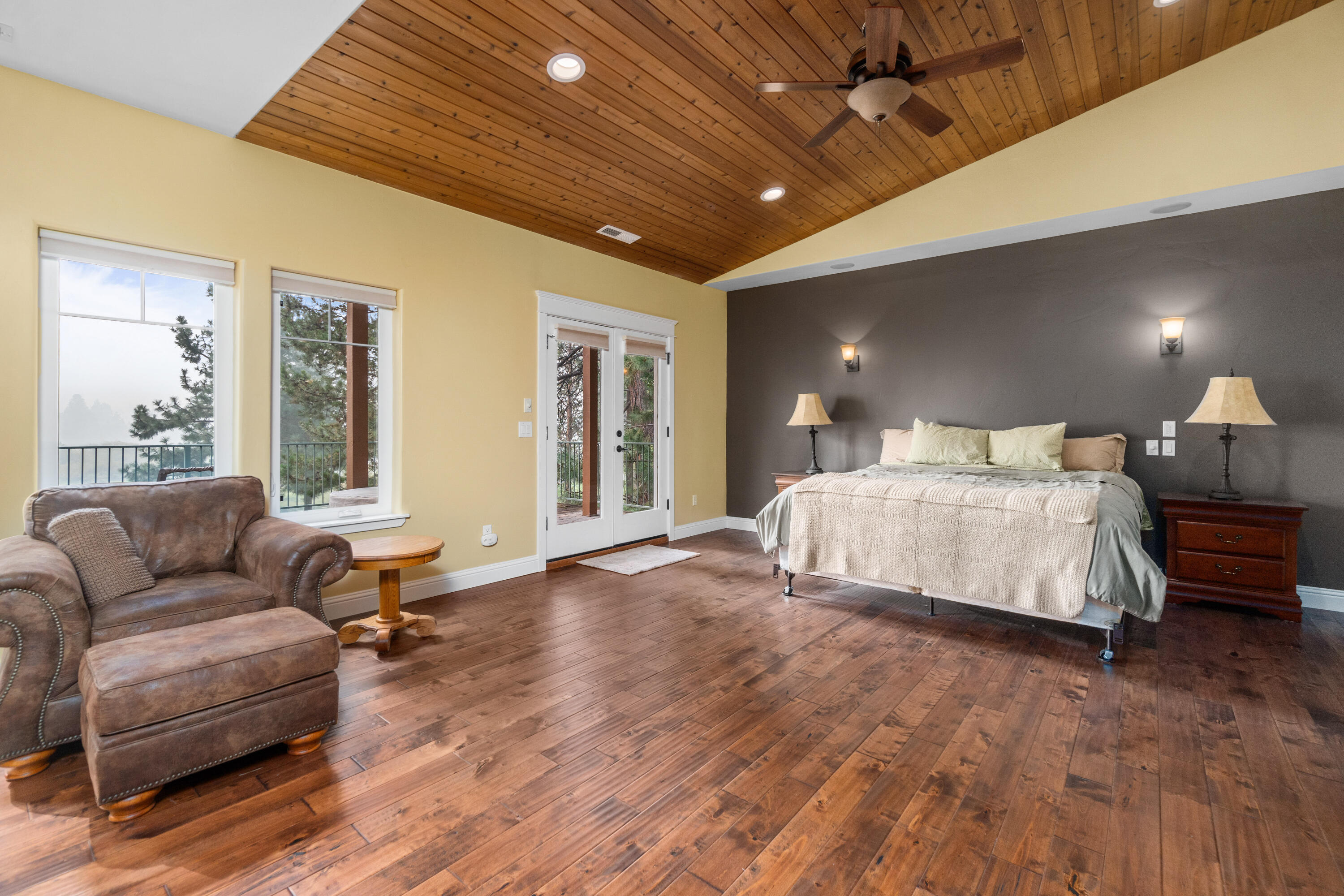 River Forest Acres - Residential