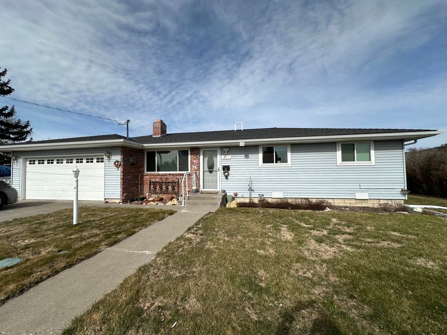 Cute 3 bedroom 1 bath house located close to OIT and hospital. New roof, gutters and gas furnace installed in 2018. New inground sprinklers in front installed in 2020. New vinyl window throughout house in 2023.  Metal shed installed in 2023. Large laundry/utility room. No neighbors on one side and no neighbors behind.