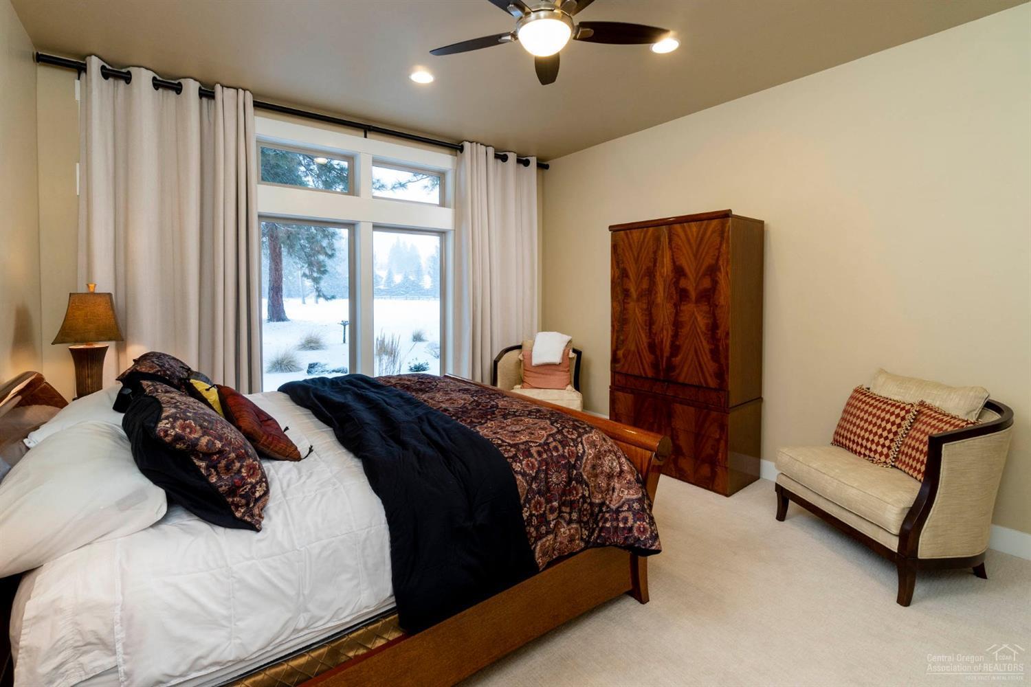 Broken Top - Residential