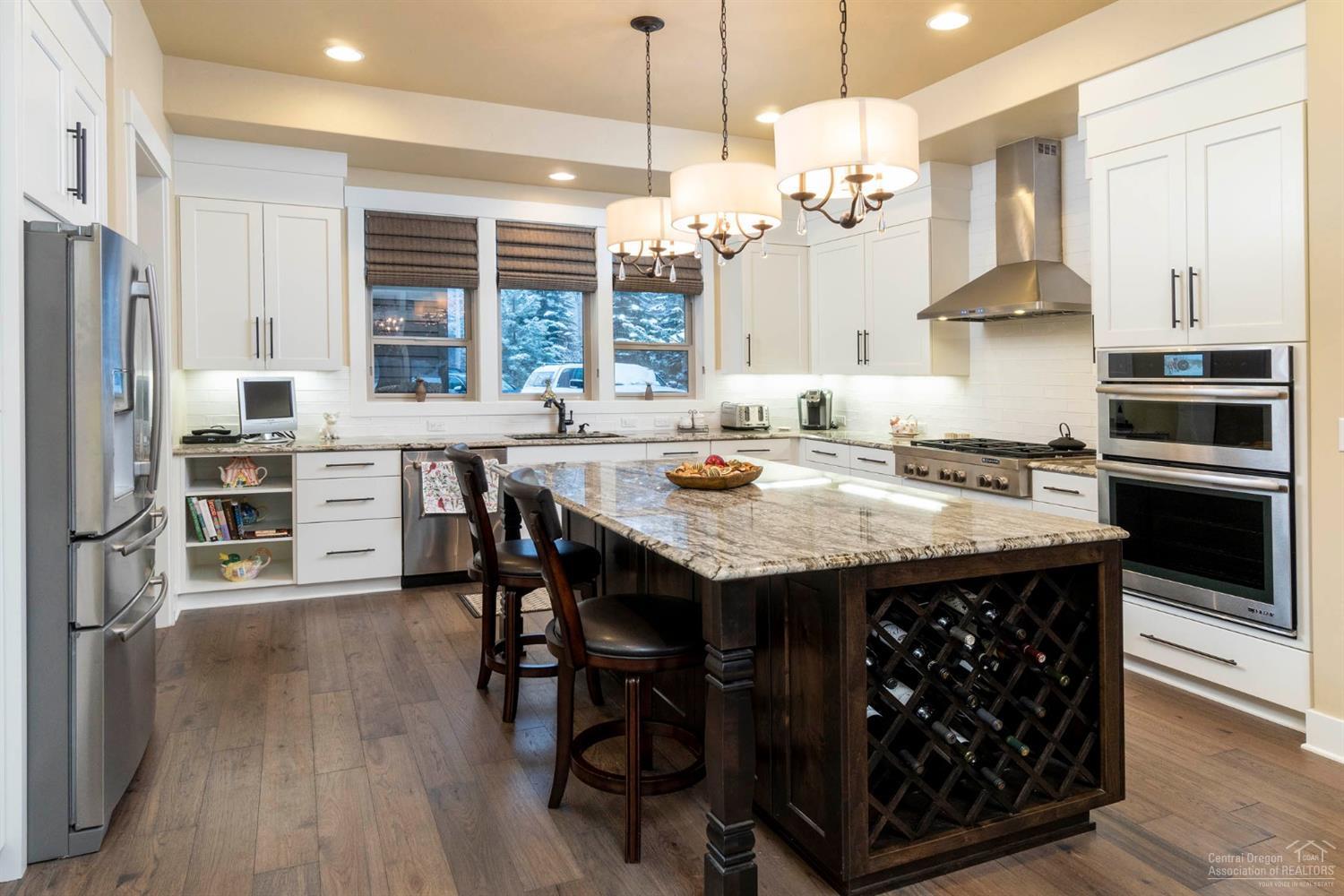 Broken Top - Residential