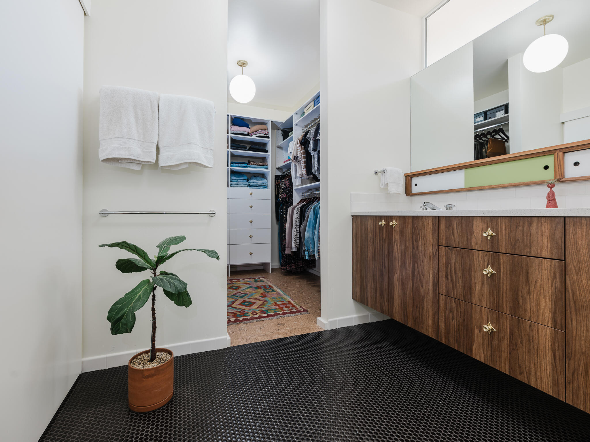 1181 NW Pittman Place