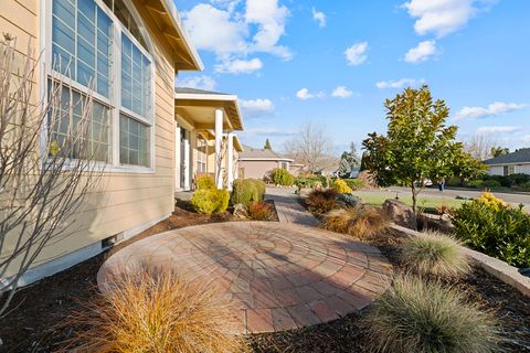 Tiny photo for 3503 Alderwood Drive, Medford, OR 97504 (MLS # 220215550)