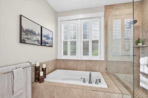 Tiny photo for 417 Tucker Street, Ashland, OR 97520 (MLS # 220220180)