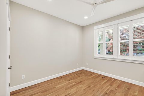 Tiny photo for 417 Tucker Street, Ashland, OR 97520 (MLS # 220220180)