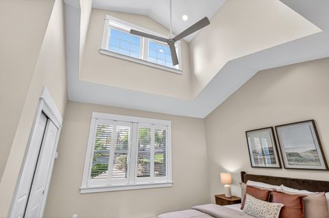 Tiny photo for 417 Tucker Street, Ashland, OR 97520 (MLS # 220220180)