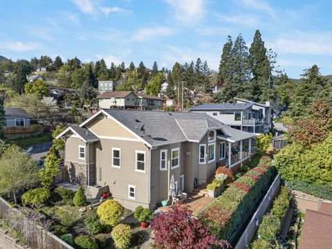 Tiny photo for 417 Tucker Street, Ashland, OR 97520 (MLS # 220220180)