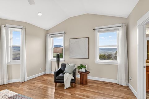 Tiny photo for 417 Tucker Street, Ashland, OR 97520 (MLS # 220220180)