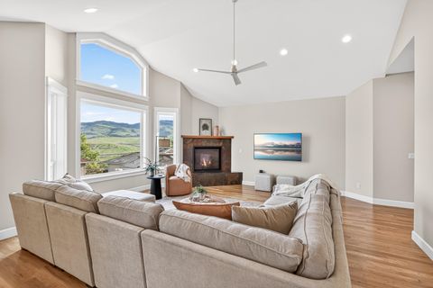 Tiny photo for 417 Tucker Street, Ashland, OR 97520 (MLS # 220220180)