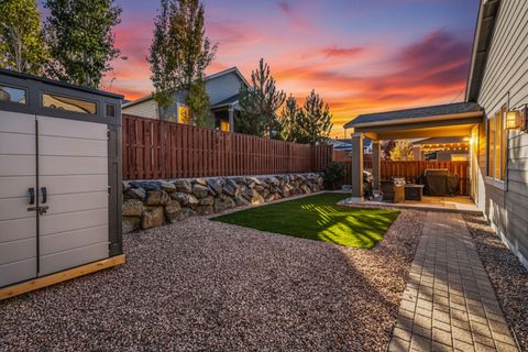 Tiny photo for 972 NE Steins Pillar Drive, Prineville, OR 97754 (MLS # 220210887)