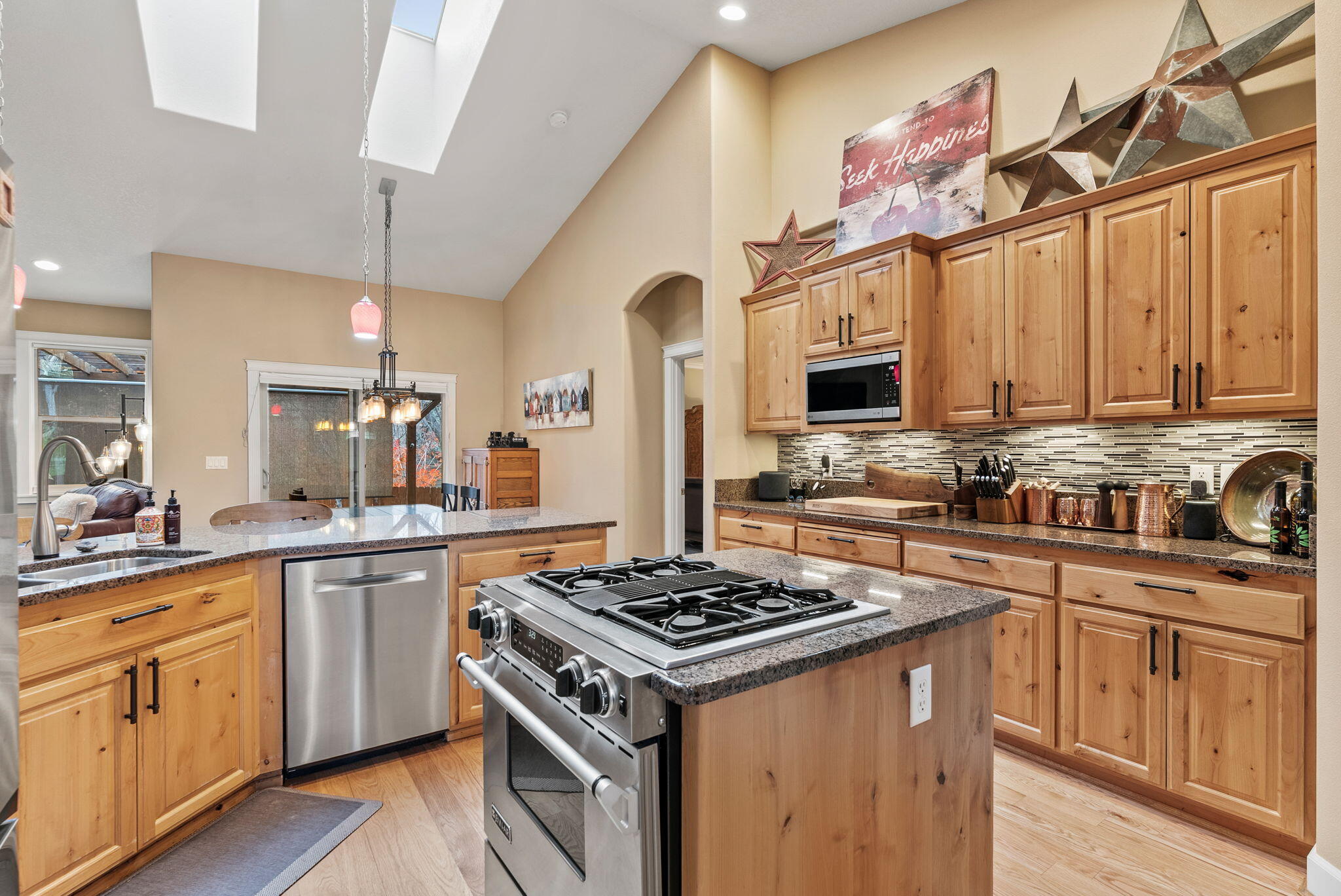 Majestic Ridge - Residential