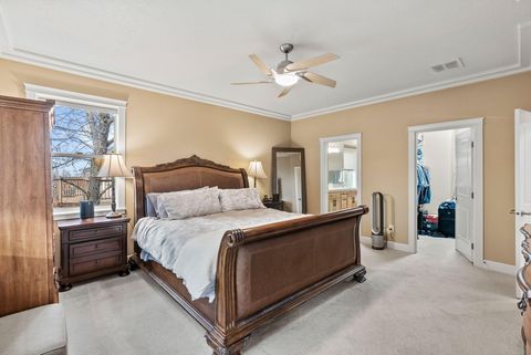 Tiny photo for 2449 SW 43rd Street, Redmond, OR 97756 (MLS # 220212209)