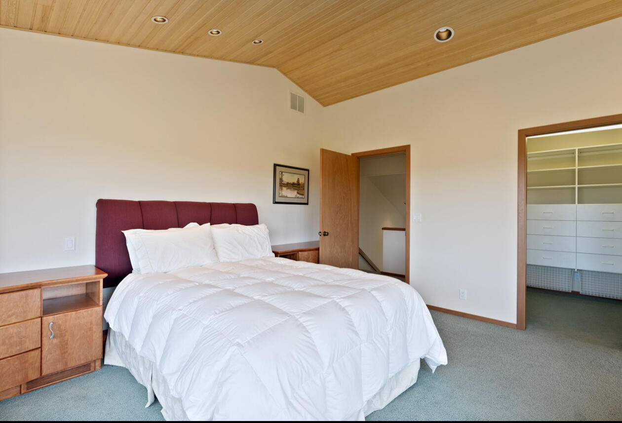 Rim At Aspen Lakes - Residential