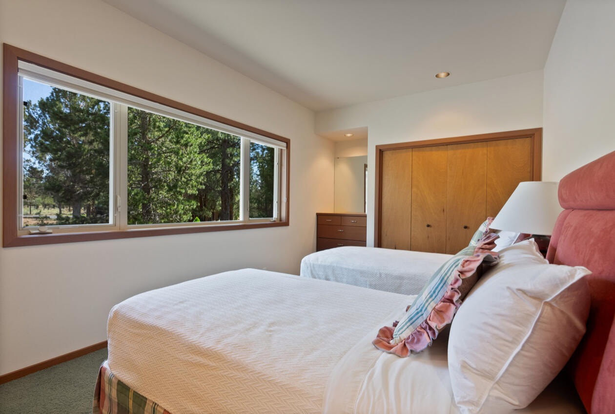 Rim At Aspen Lakes - Residential