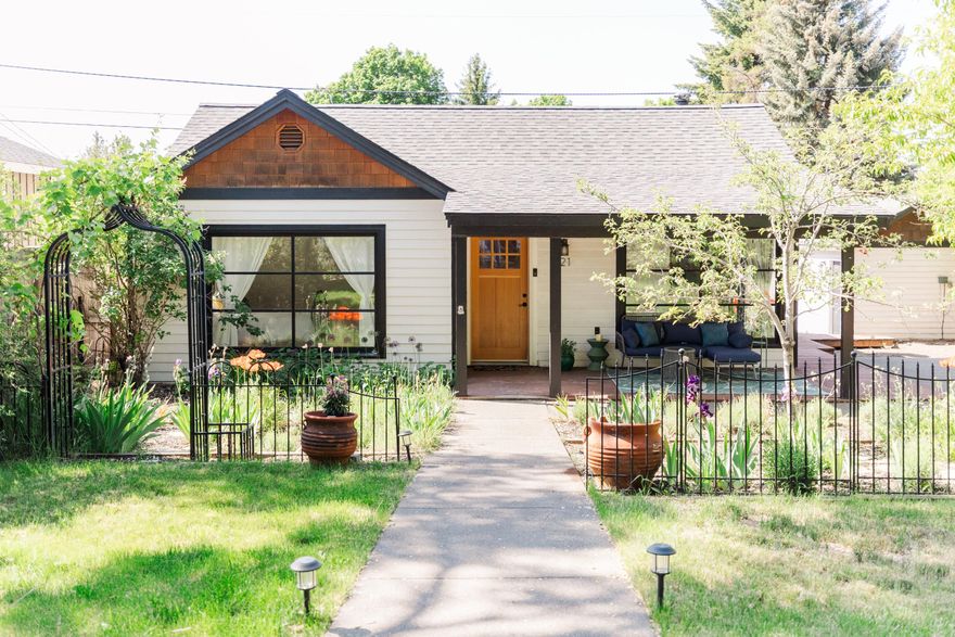 Historic Charm in the Heart of Bend!
Welcome to the Henry Maynard House-a light, bright Historical District westside bungalow full of character and thoughtful updates. Inside, you'll find arched doorways, refinished hardwoods, and a fully updated kitchen that's perfect for cooking or entertaining. Step outside to a peaceful yard with a cherry, peach, pear, and plum tree orchard, fenced perennial garden, and covered patio with looking out over the yard. There's also a detached one-car garage and extra concrete off-street parking. All located on a large .16-acre RM -zoned lot!
Just blocks from the Box Factory, Old Mill, downtown, and the Deschutes River. A rare chance to own a piece of Bend's history -modernized and move-in ready!