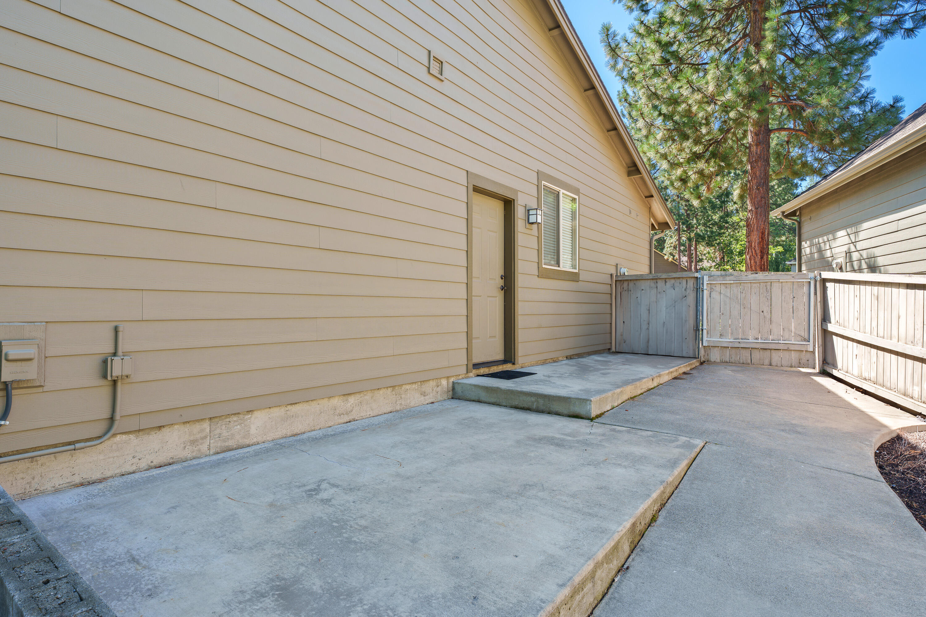 River Rim - Residential