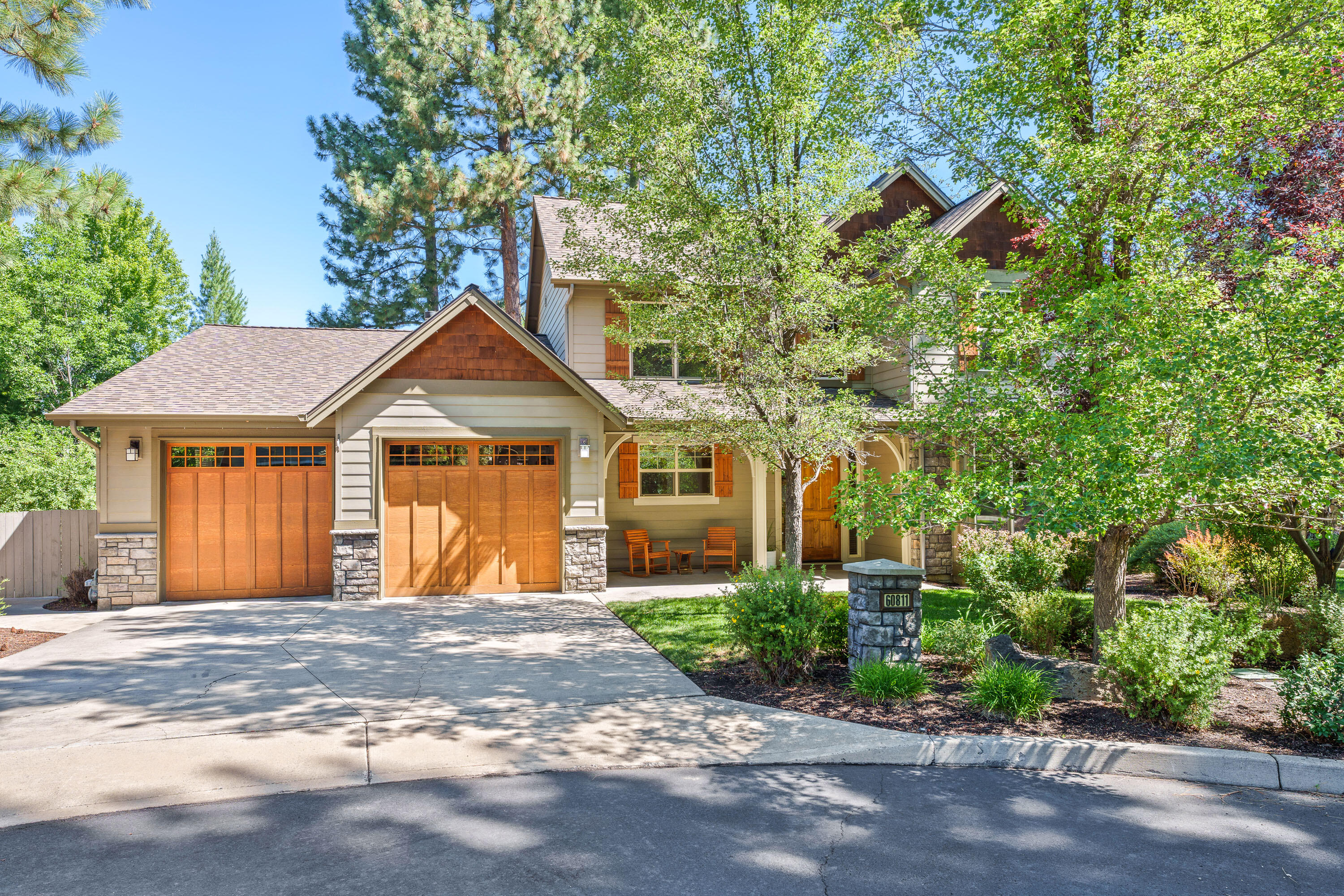 60811 Goldenwood Loop