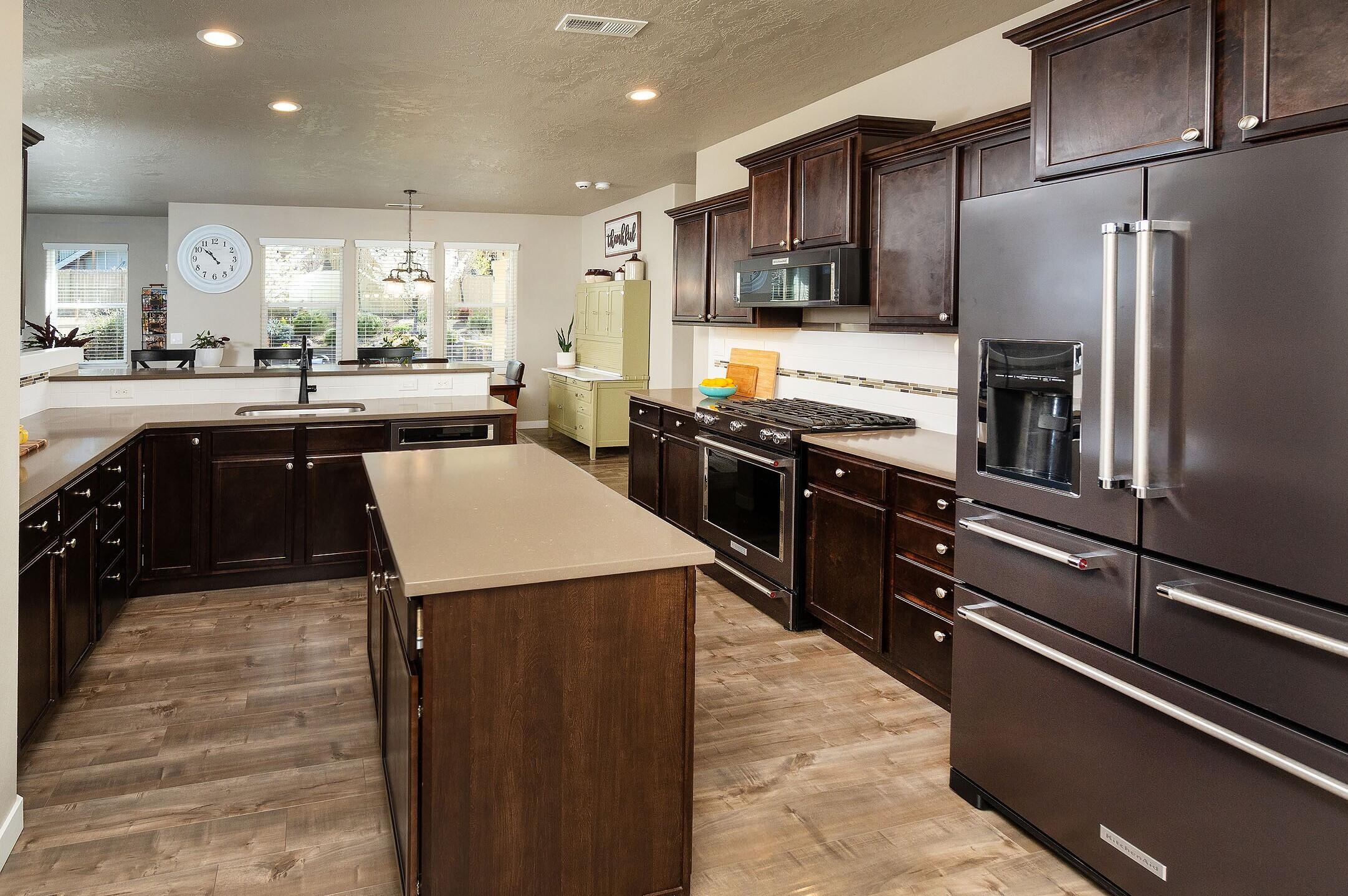 Summit Crest - Residential