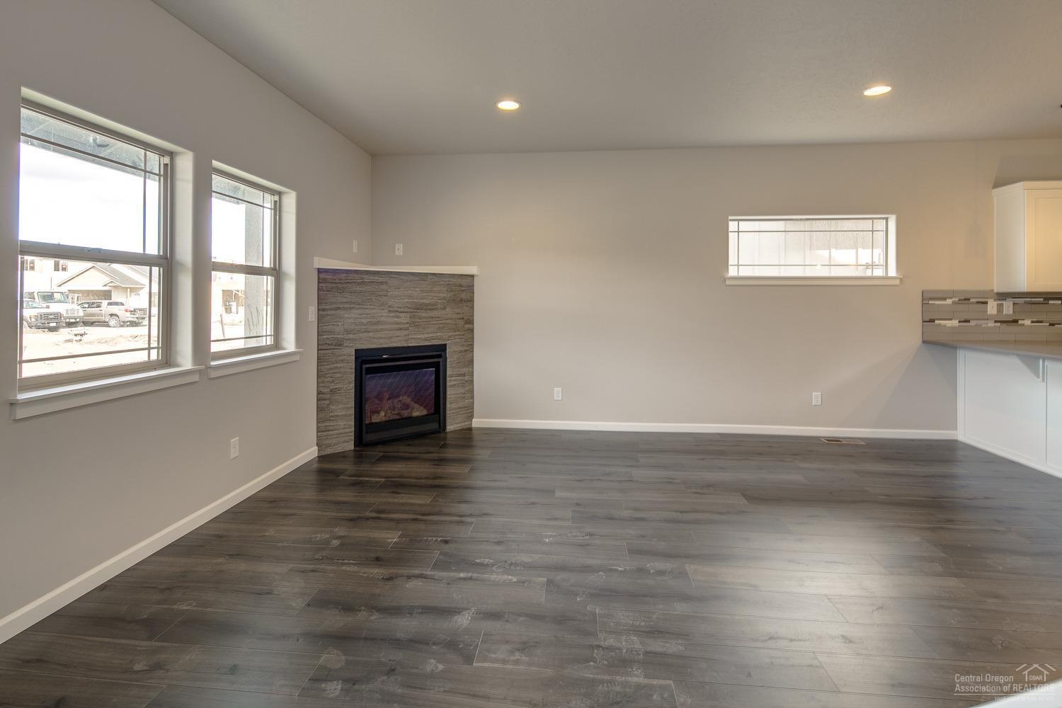 Fieldstone Crossing - Residential