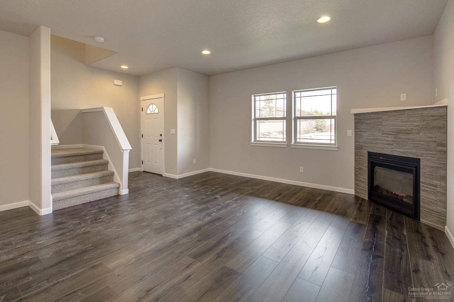 Fieldstone Crossing - Residential