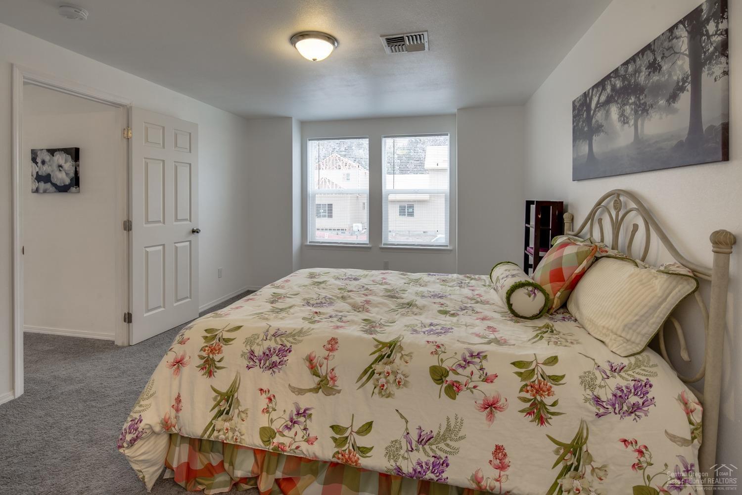 Diamont Pines - Residential