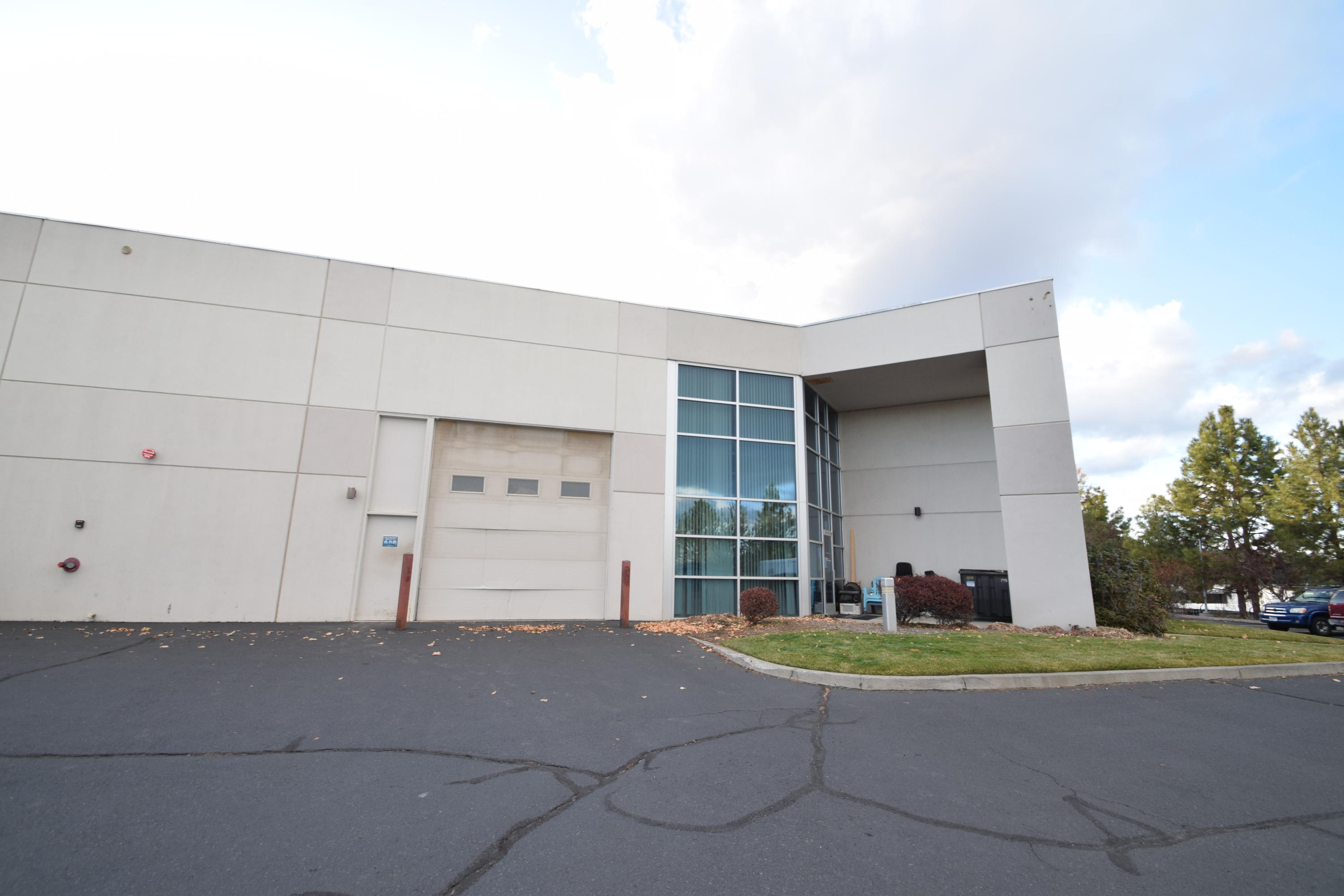 Colorado Point - Commercial Sale