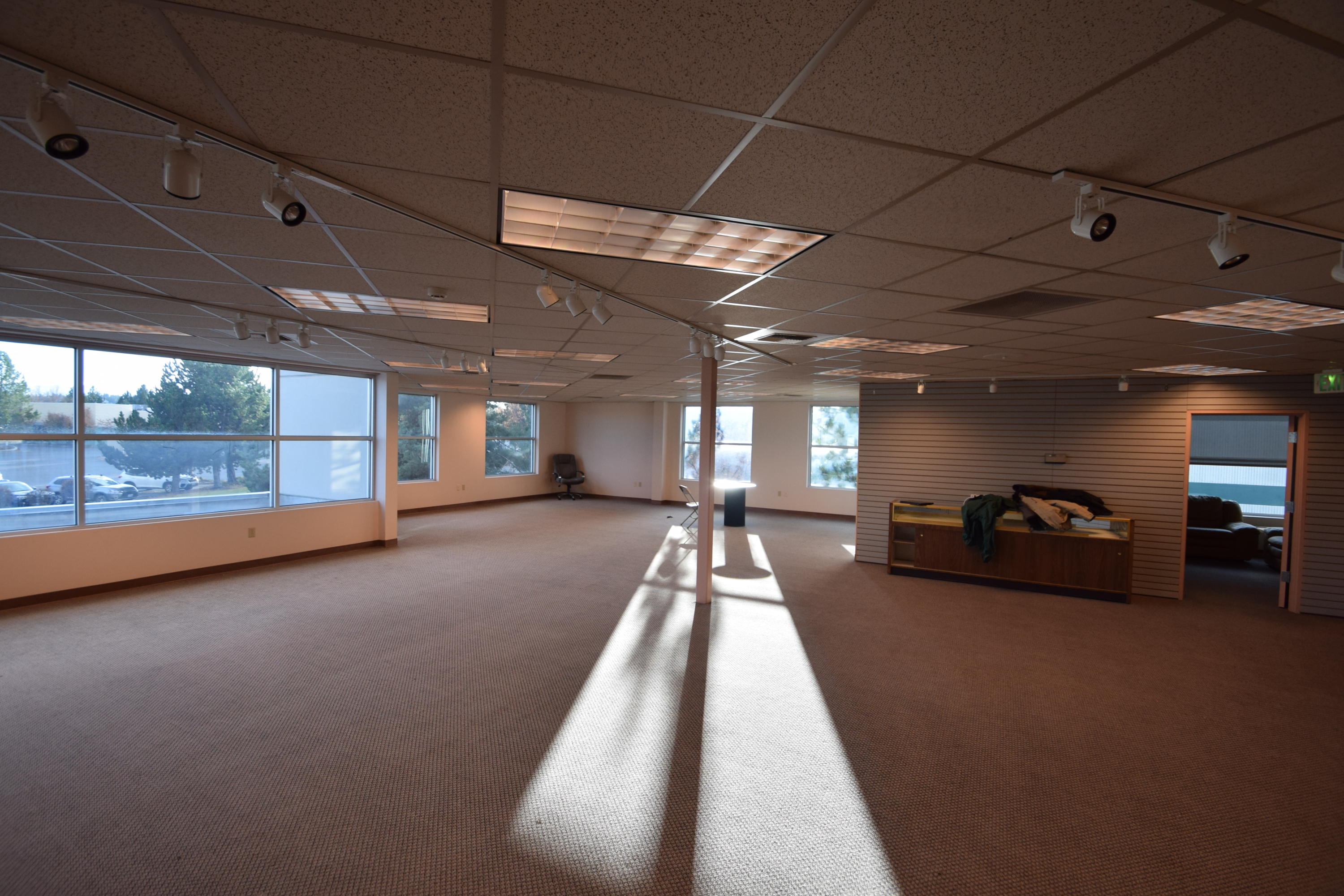 Colorado Point - Commercial Sale