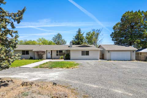 Tiny photo for 6492 SW 51st ST, Redmond, OR 97756 (MLS # 220224152)