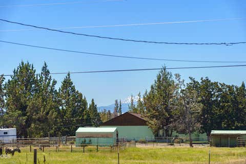Tiny photo for 6492 SW 51st ST, Redmond, OR 97756 (MLS # 220224152)