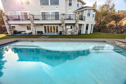 Tiny photo for 80 Placer Hill Drive, Jacksonville, OR 97530 (MLS # 220214293)