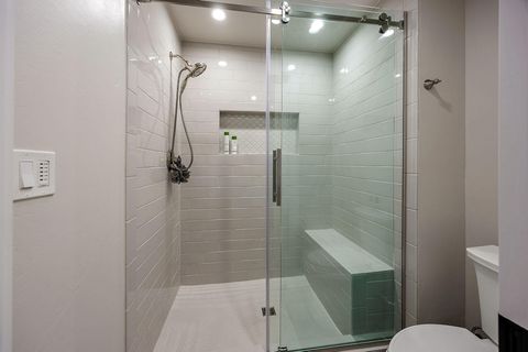 Tiny photo for 80 Placer Hill Drive, Jacksonville, OR 97530 (MLS # 220214293)