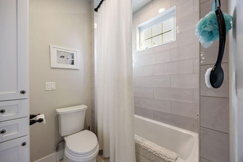 Tiny photo for 80 Placer Hill Drive, Jacksonville, OR 97530 (MLS # 220214293)