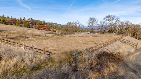 Tiny photo for 80 Placer Hill Drive, Jacksonville, OR 97530 (MLS # 220214293)