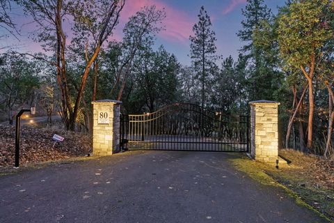 Tiny photo for 80 Placer Hill Drive, Jacksonville, OR 97530 (MLS # 220214293)