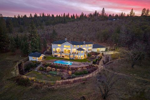 Tiny photo for 80 Placer Hill Drive, Jacksonville, OR 97530 (MLS # 220214293)