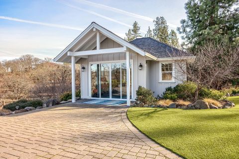 Tiny photo for 80 Placer Hill Drive, Jacksonville, OR 97530 (MLS # 220214293)