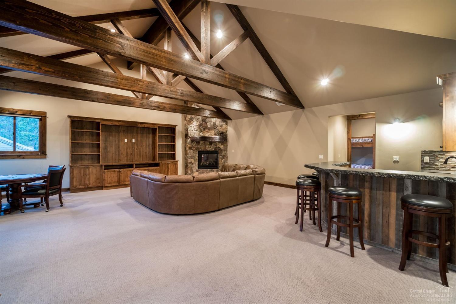 Fairway Crest Village - Residential