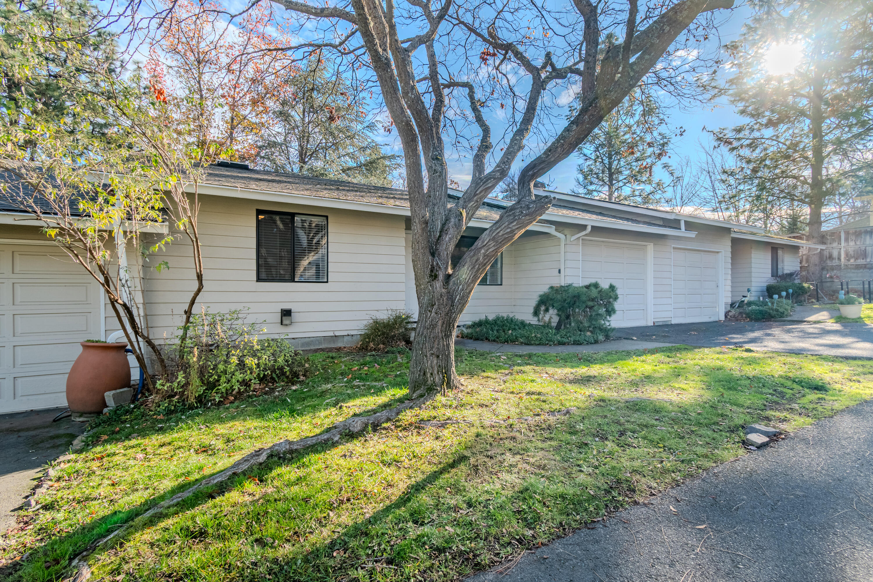 Edgewood Townhomes - Residential