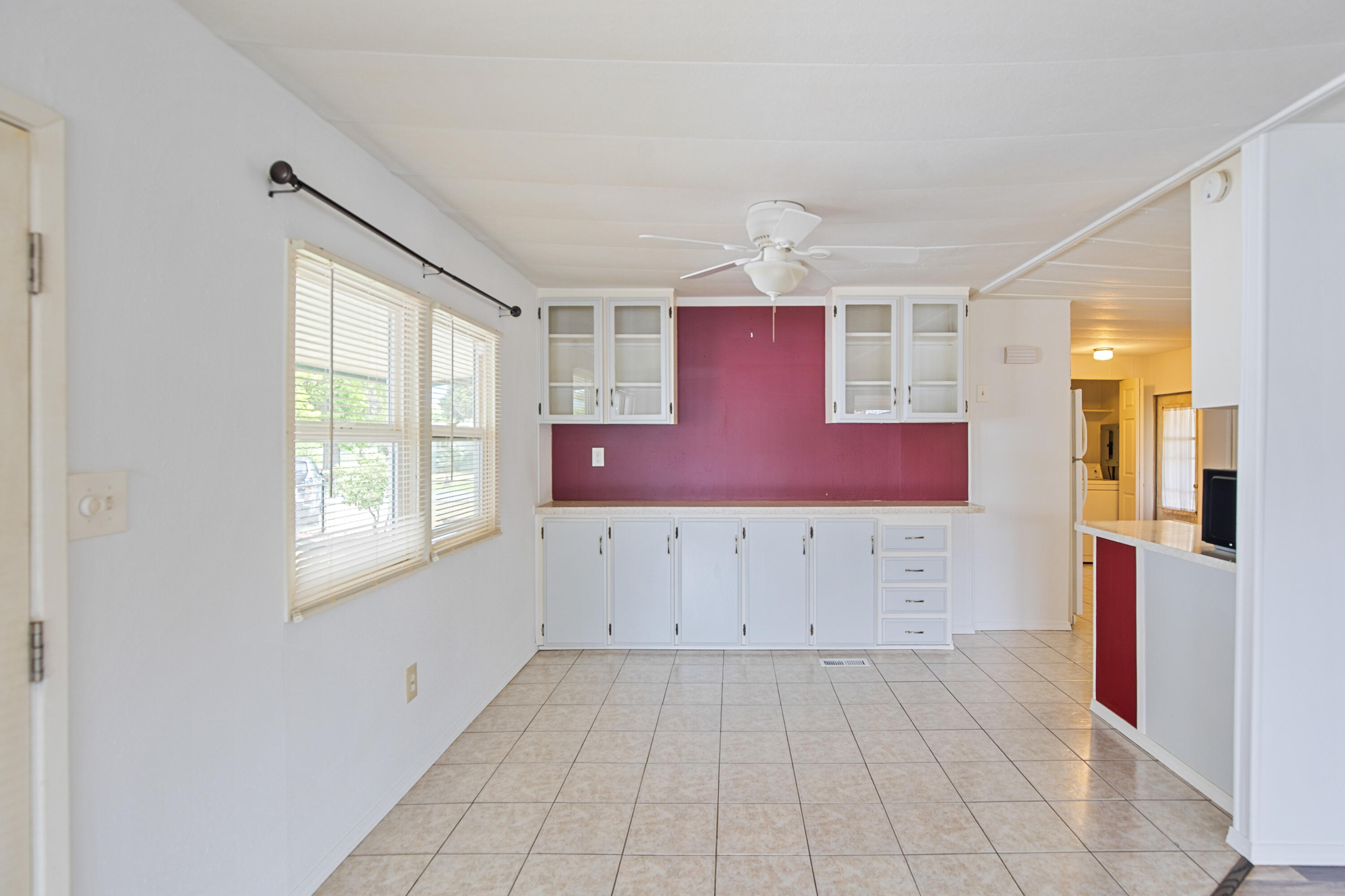 Rogue Lea Estates - Residential